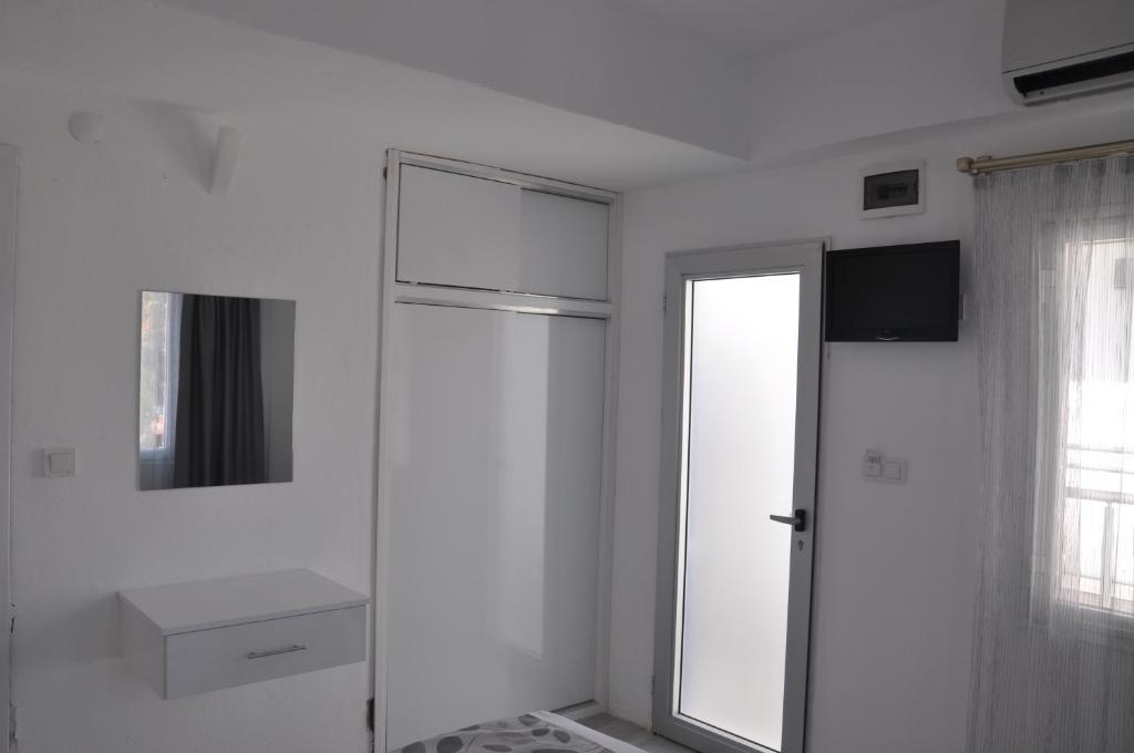 Akkan Hotel Marina (Adults Only) Bodrum Екстериор снимка